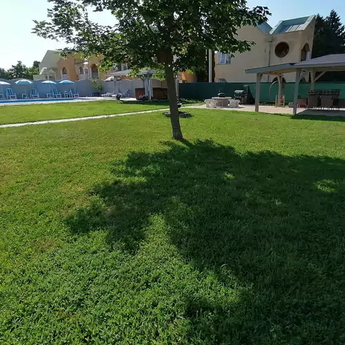 Harangvirág Apartmanház Siófok 006 kép