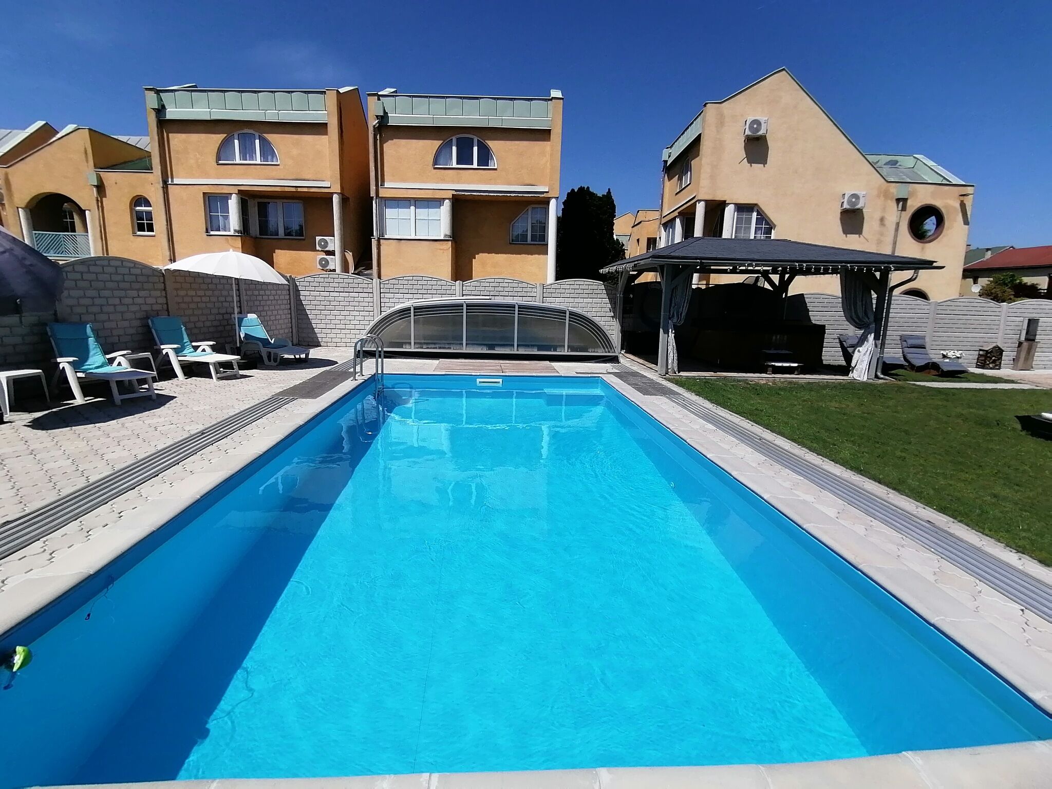 Harangvirág Apartmanház Siófok