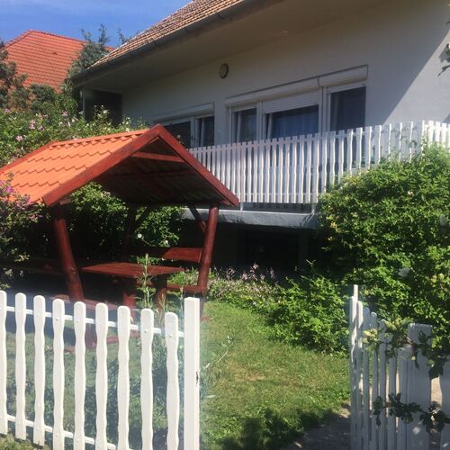Lelle-kert Apartman Balatonlelle  2