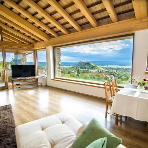 Villa Terazza Panorama Apartman Sümeg 001 kép