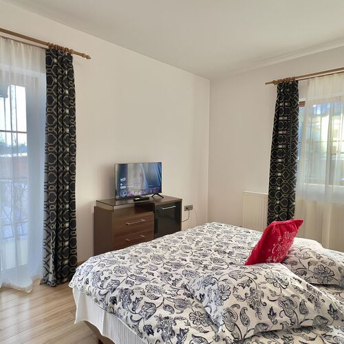 Apartamente delux 2 camere vedere la munte