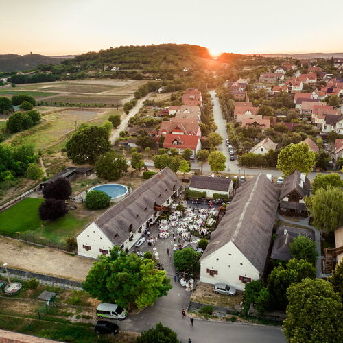 The Houses of History Tihany  2