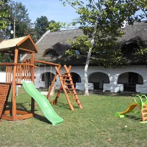 Aranyménes Panzió és Szabadidő Park Szarva 001 kép