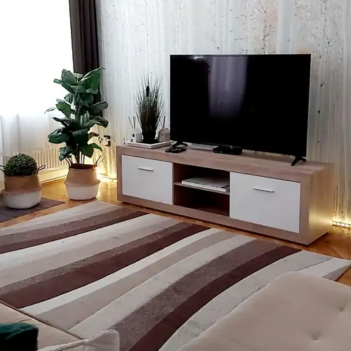 Léna Apartmanház Eger 004 kép