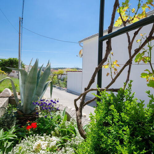 Apartments Slobodanka Lopar  2
