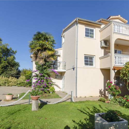 Apartments Sweet garden Vodice  2