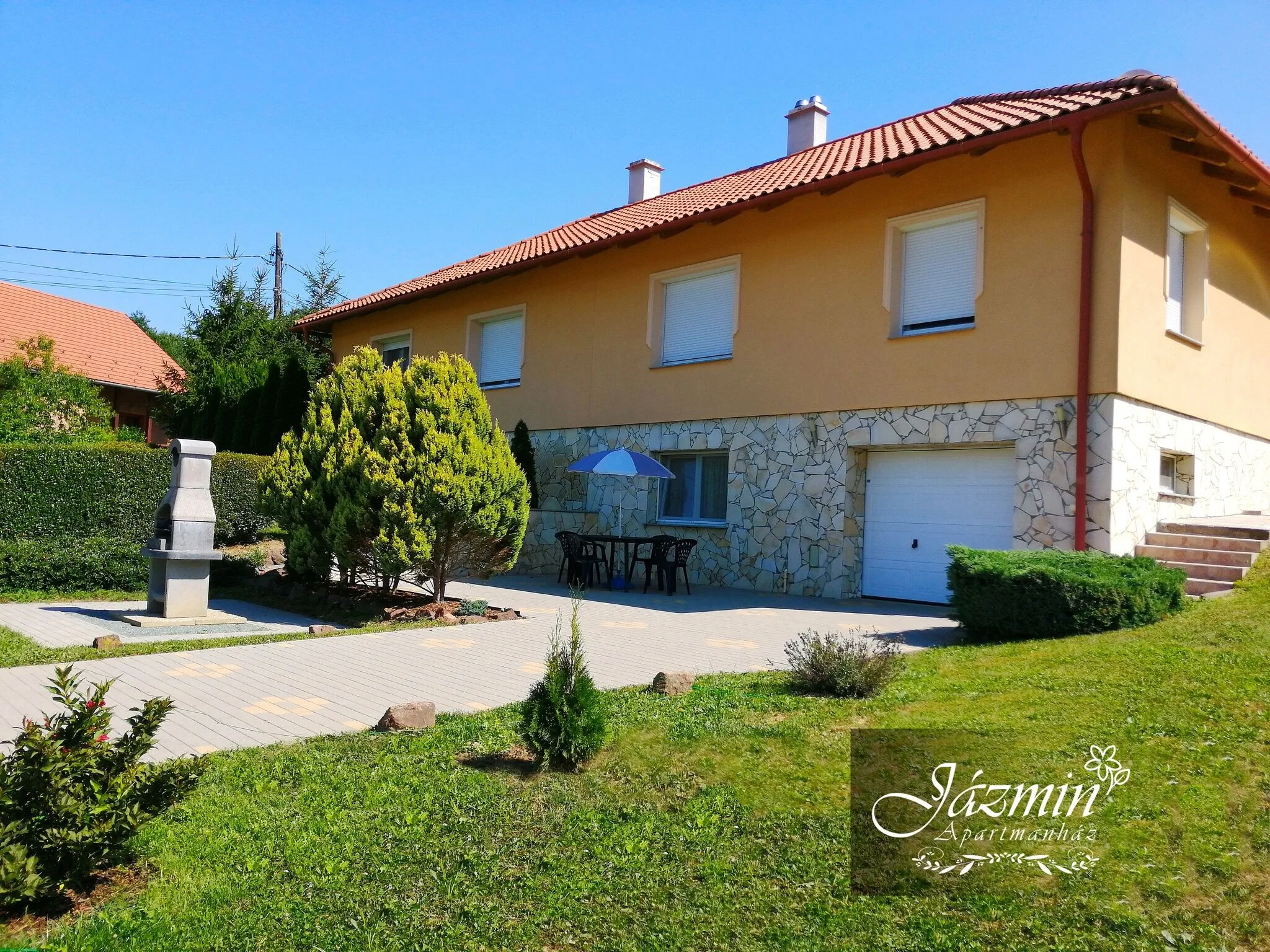 Jázmin Apartmanház Szentgotthárd