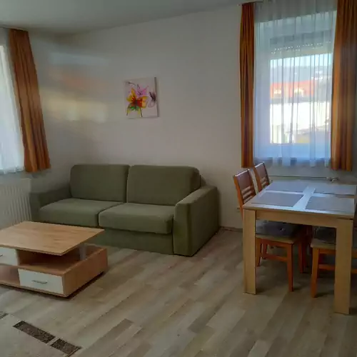 Kastélykert Apartman Kőszeg 010 kép