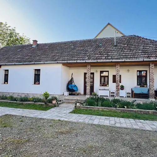Hortenzia Vendégház Noszvaj 002 kép