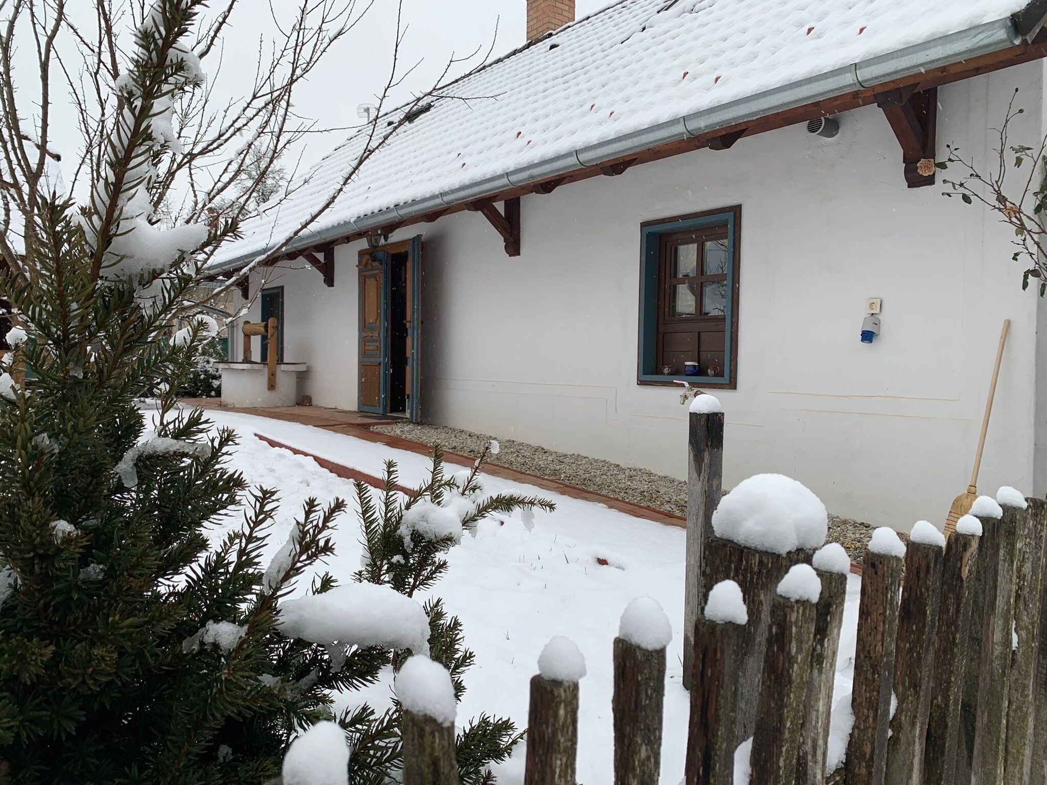 Picur Lak Magyarszombatfa