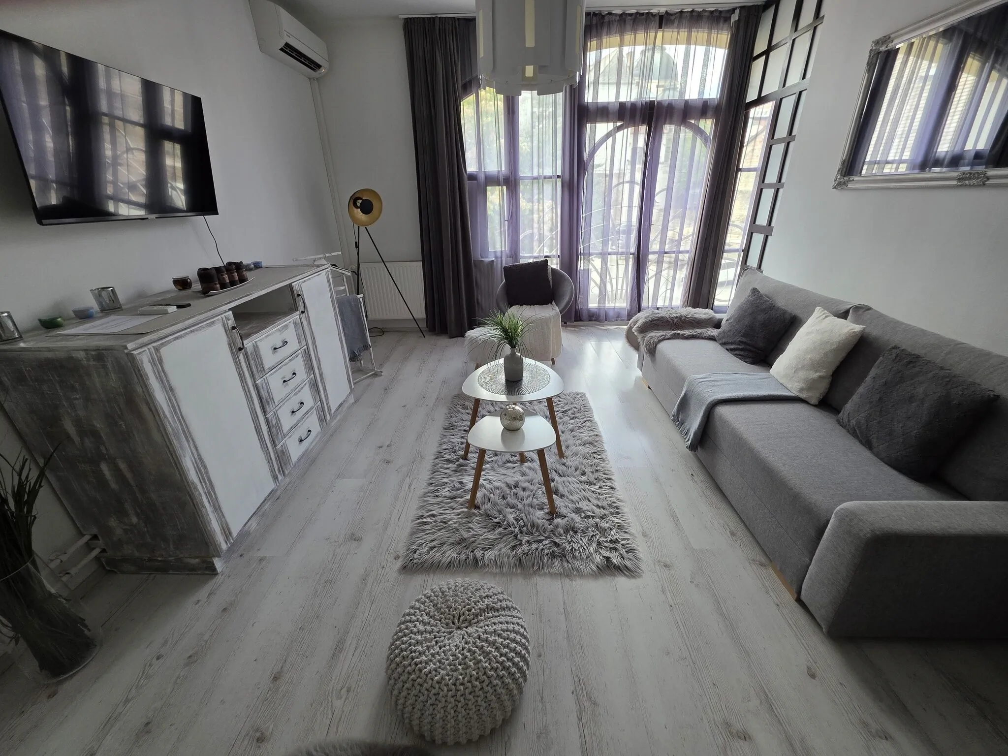Downtown's Pearl Apartman Pécs