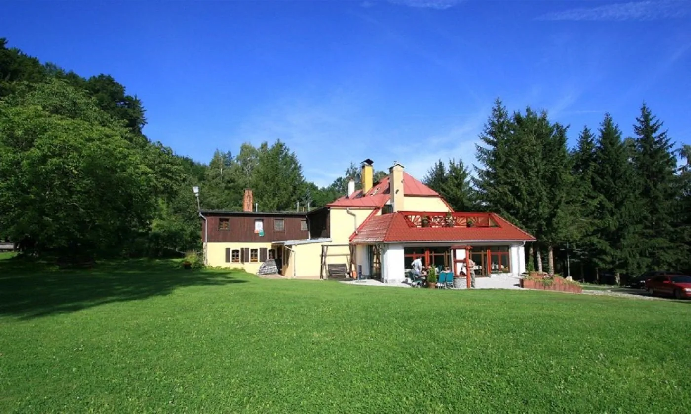 POLO- noclegi, pokoje w Przesiece i Podgórzynie