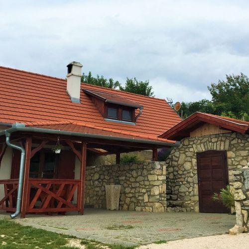 Kikapcsol-lak Pécsely  2