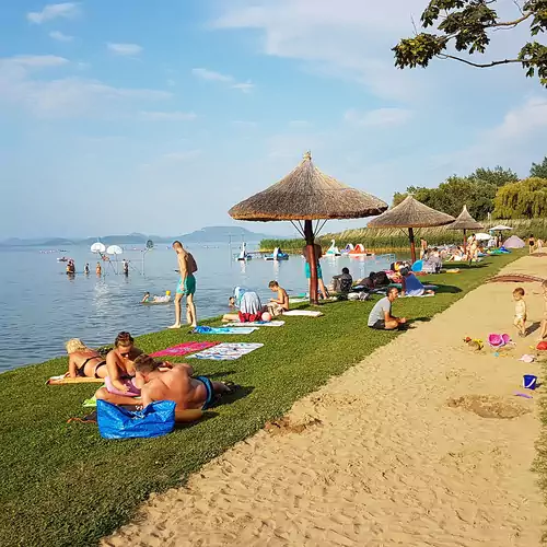 Hóvirág Apartman Balatonberény 010 kép