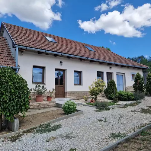 Jamina Vendégház Nyésta 003 kép