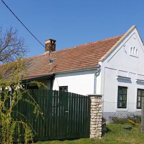 Balaton-felvidéki Parasztház Zalagyömörő 001 kép
