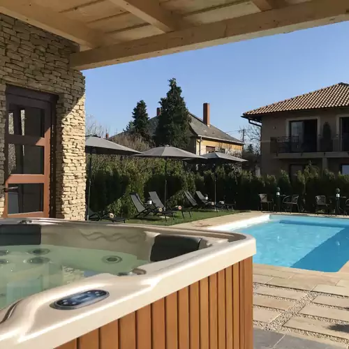 Villa Aruba & Private SPA Suites Keszthely 010 kép