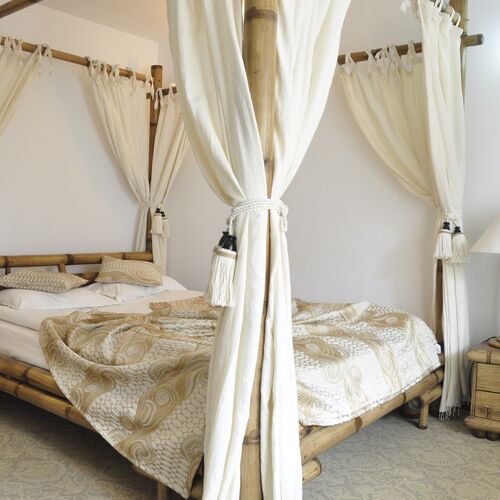 Conac Bavaria Bușteni