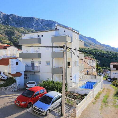 Apartmanok Medencével Mali Rat, Omis - 9698 Mali Rat  4