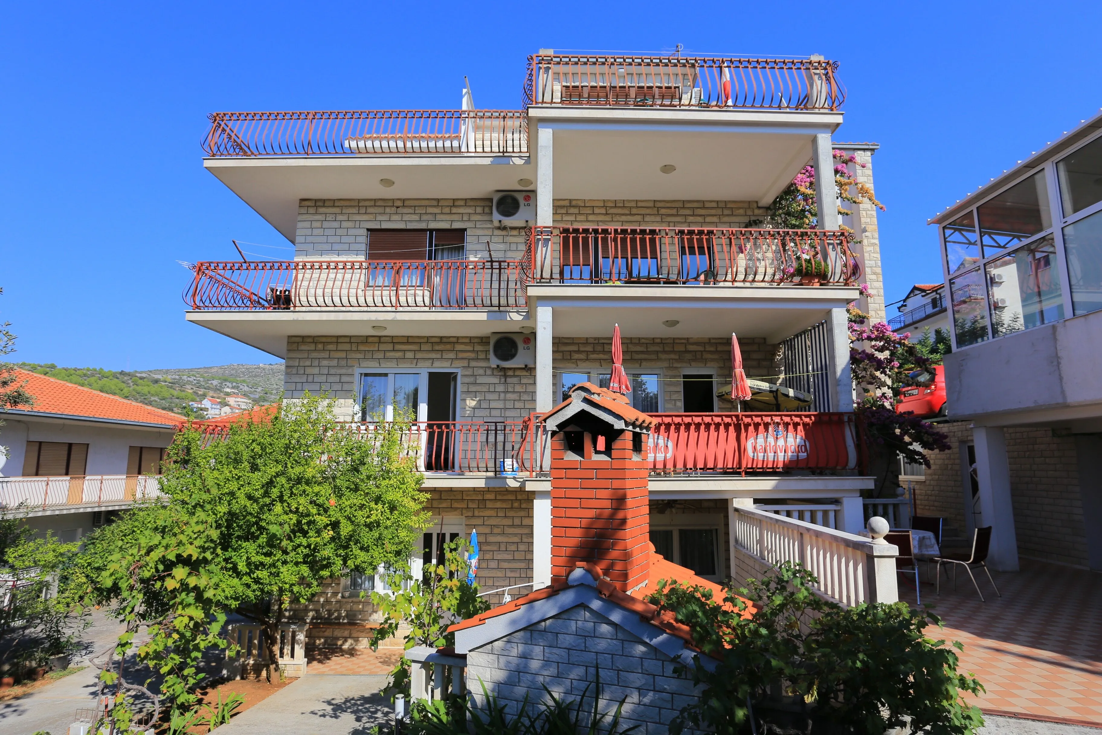 Apartments With Parking Space Seget Vranjica, Trogir - 12760 Seget Vranjica