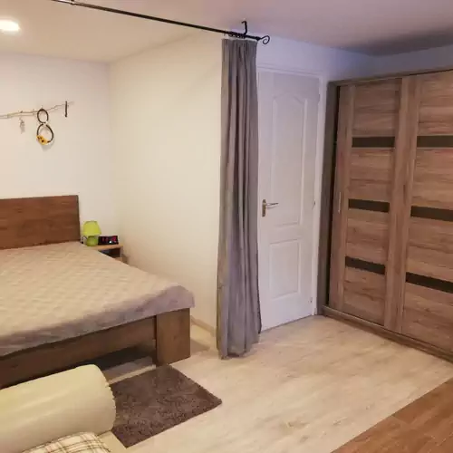 Kilencház Apartman Úrkút 005 kép