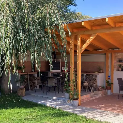 Kilencház Apartman Úrkút 001 kép