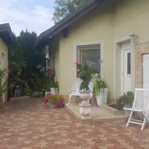 Tavirózsa Apartman Balatonfűzfő 012 kép