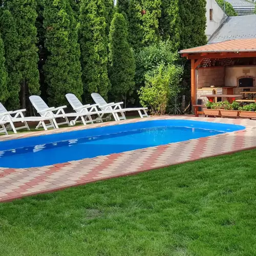 Brill Apartmanház Siófok 002 kép