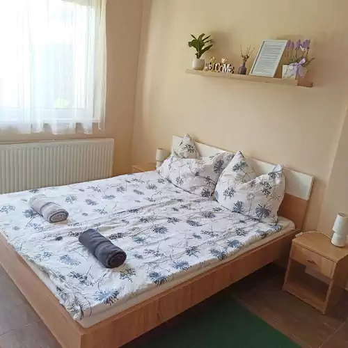 Rozmaring Apartman Balatonalmádi