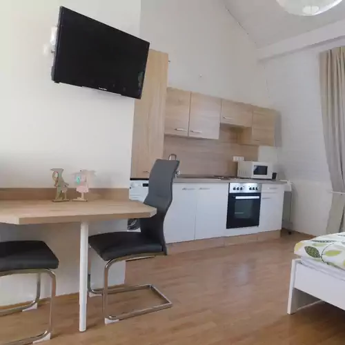 Mona Apartman Keszthely 011 kép