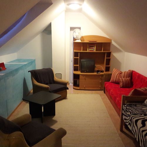 Zöld Ház Apartman Balatoncsicsó  2