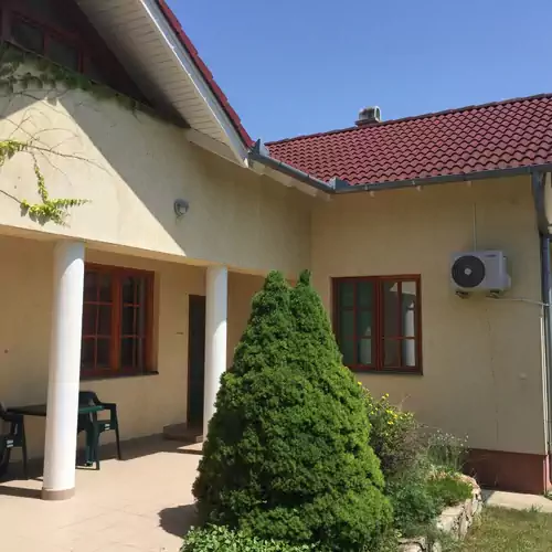 Thália Apartmanház Hajdúszoboszló 005 kép