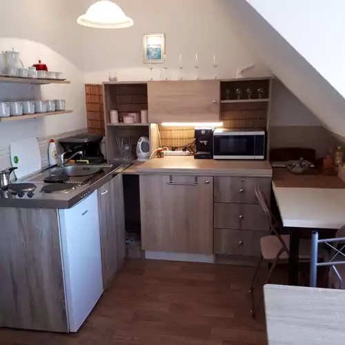 Mariann Apartman Balatonkenese 004 kép