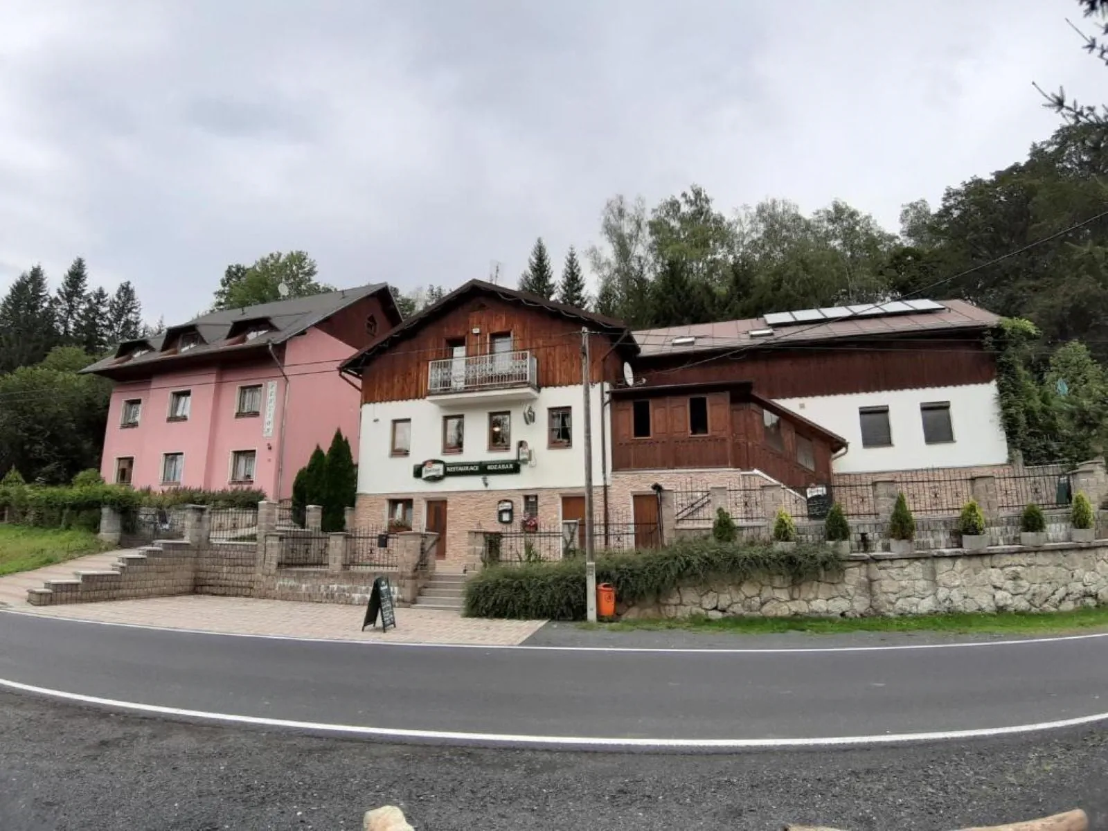Penzion - Restaurace Kozabar Luby