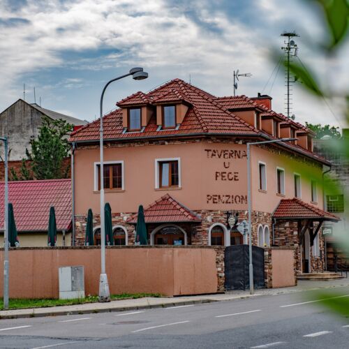 Penzion No. 1 - RESTAURACE TAVERNA U PECE Olomouc