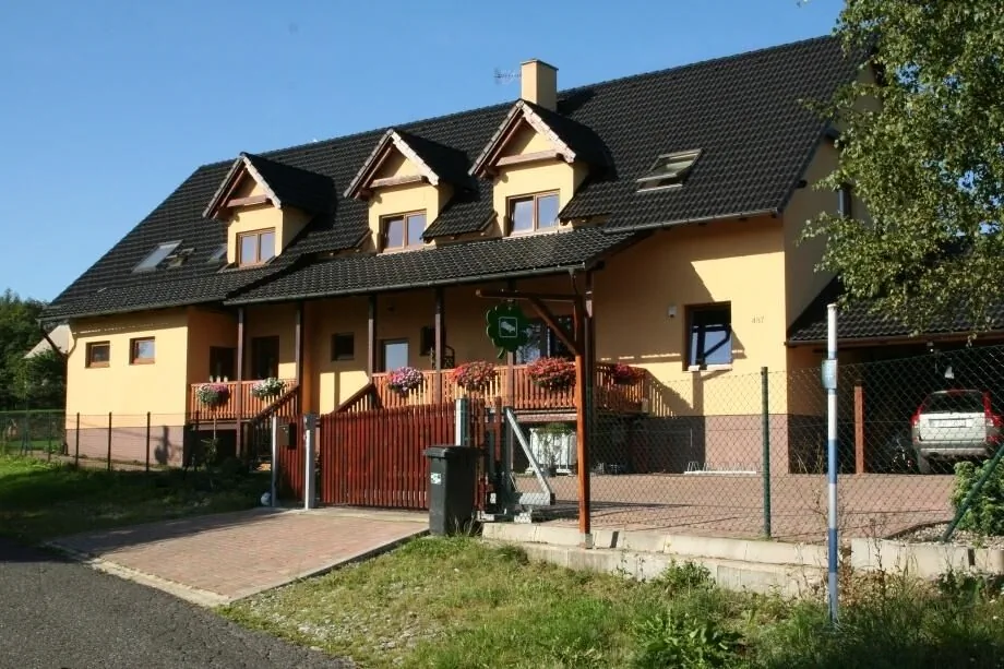 Pension Čtyřlístek Tisá