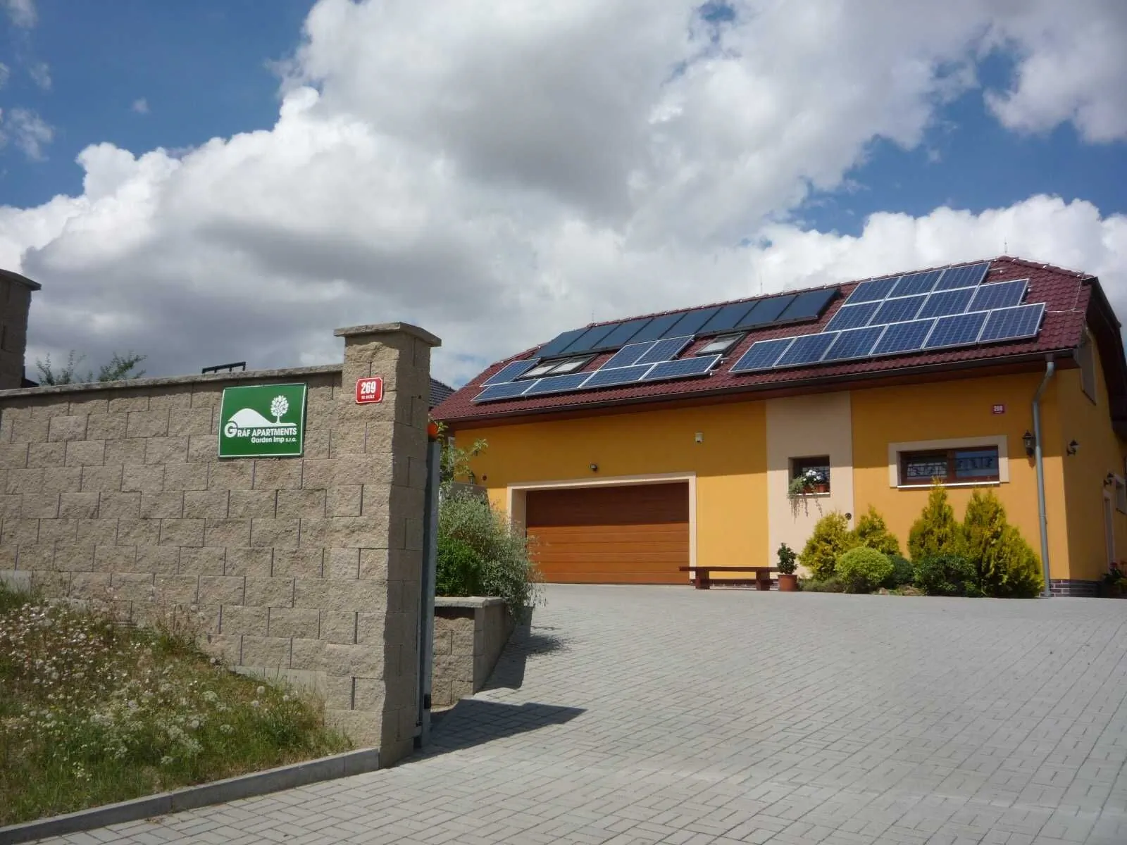 Apartm&aacute;ny Gr&aacute;f