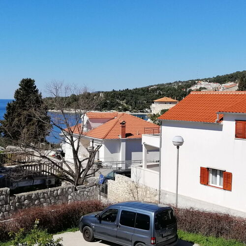 Apartments Dirk Hvar  3