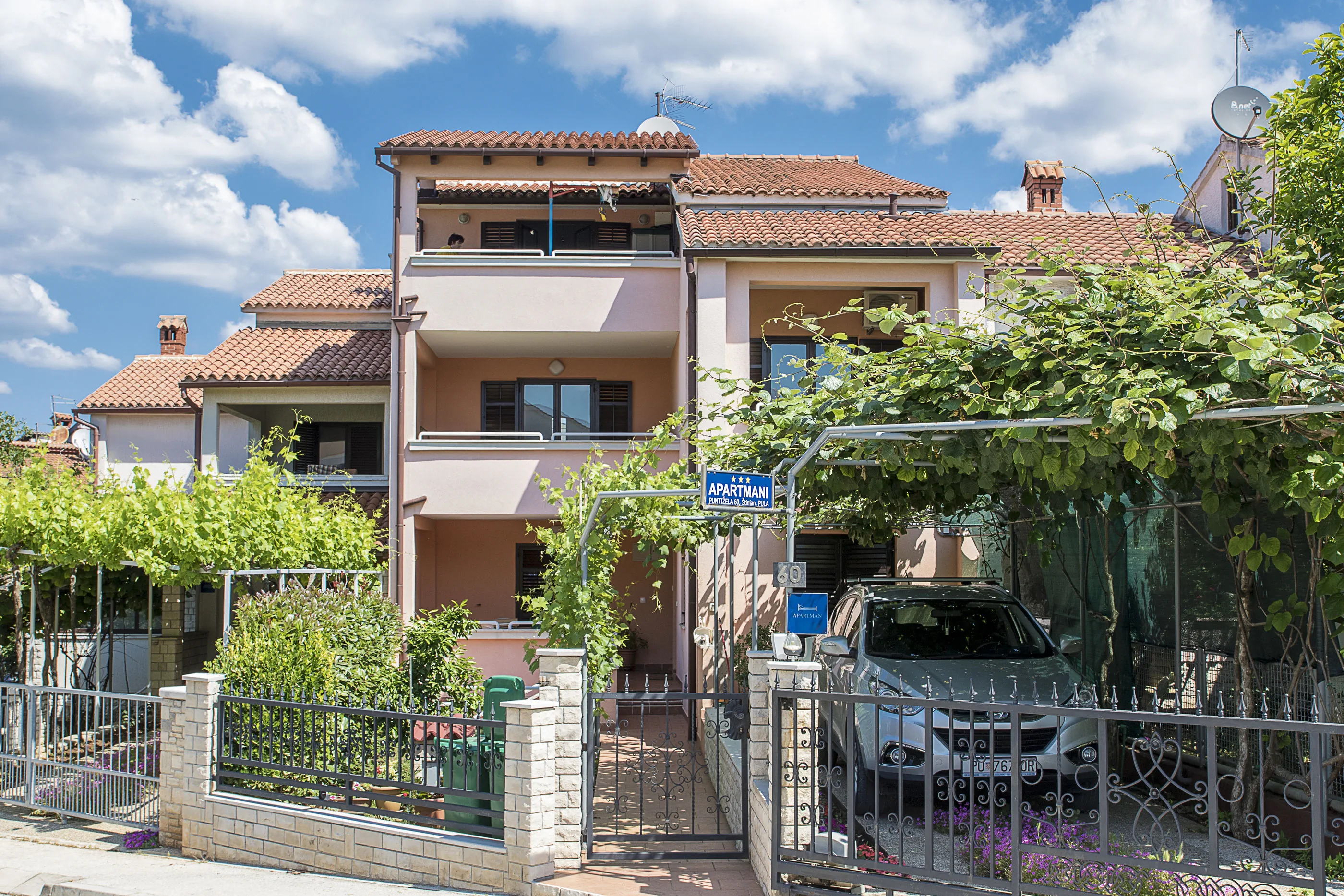 Apartments Edo Stinjan