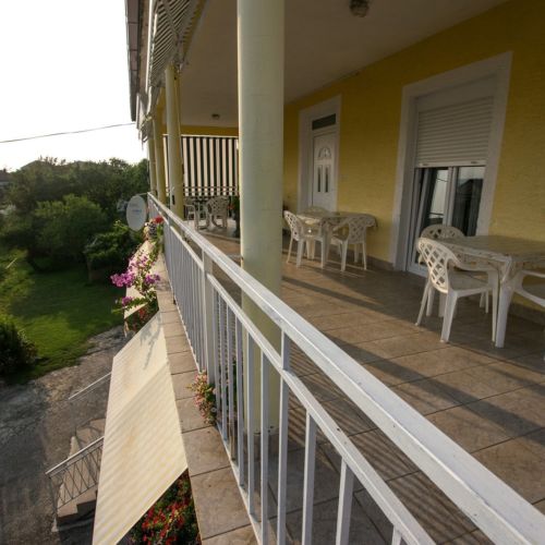 Apartments Nada Starigrad Paklenica  4