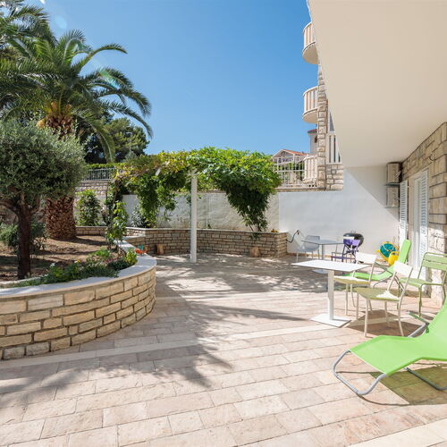 Apartments and Room Alen Duce  4