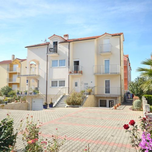 Apartments Mara Vodice  4