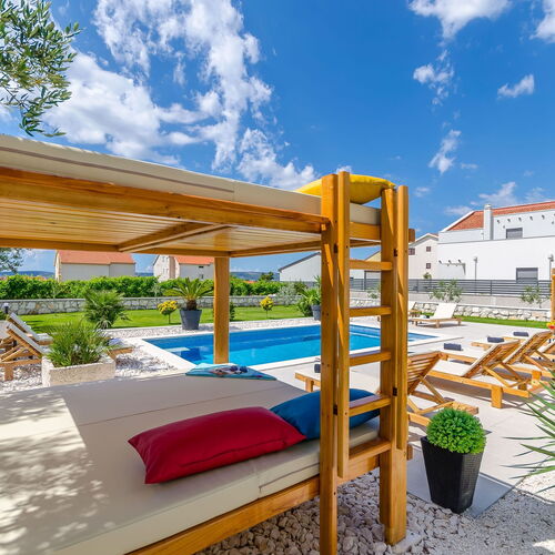 Apartments and Room Gabriel's Paradise Kastel Luksic  3