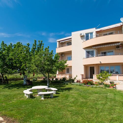 Apartments Štefa Privlaka