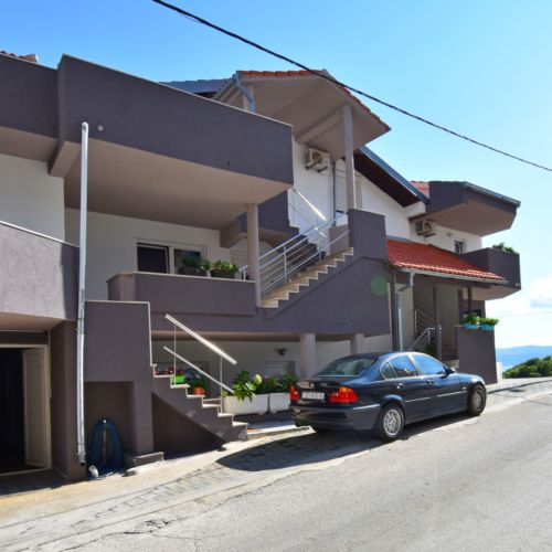 Apartments Ana Omis  2
