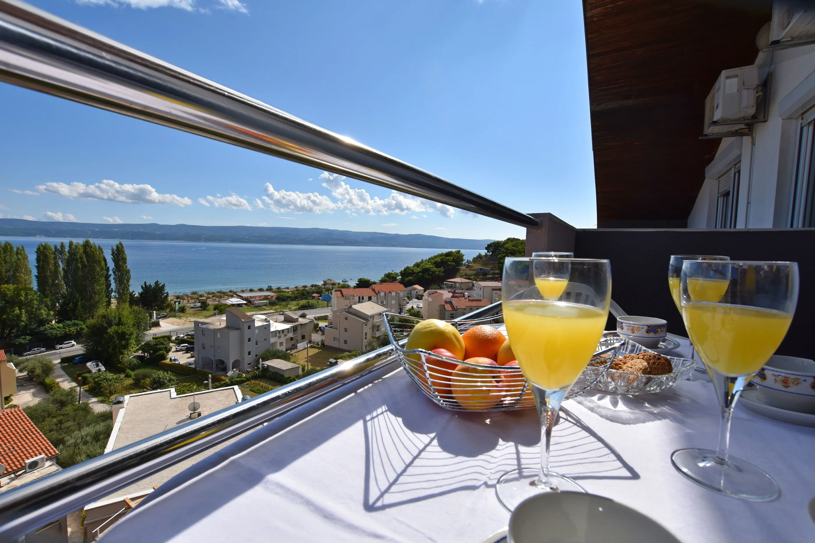Apartments Ana Omis