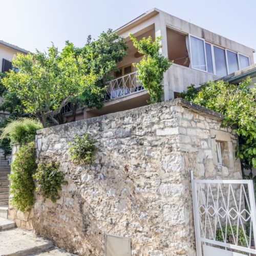 Rooms Roza Vrboska  3