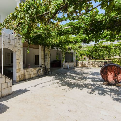 Apartment Niko Vodice  2