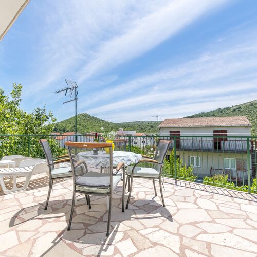 House Sunčani dvori Rogoznica