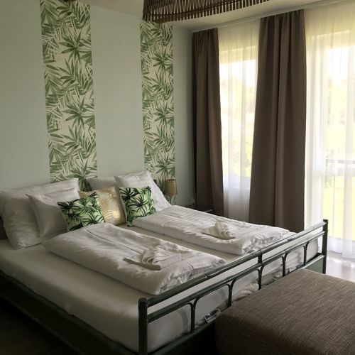 Platán Apartmanház Balatongyörök  2